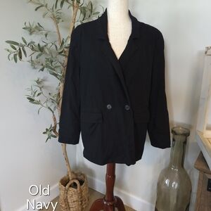 Old Navy Black Blazer with Notched Lapel and Oversized Fit